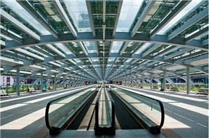 Why Do Airports Have Moving Sidewalks?